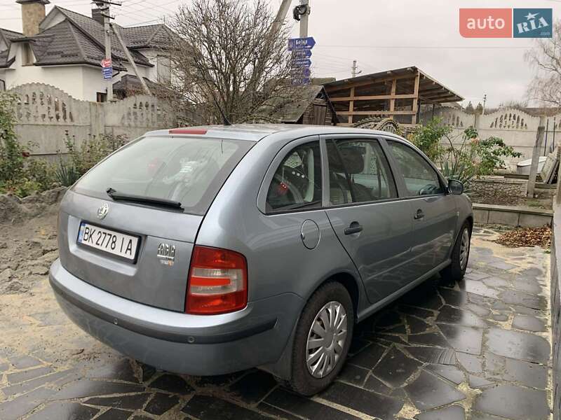 Універсал Skoda Fabia 2006 в Рівному фото 6 Універсал Skoda Fabia 2006 в Рівному