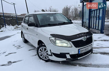 Хэтчбек Skoda Fabia 2012 в Чернигове