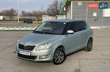 Хэтчбек Skoda Fabia 2010 в Харькове