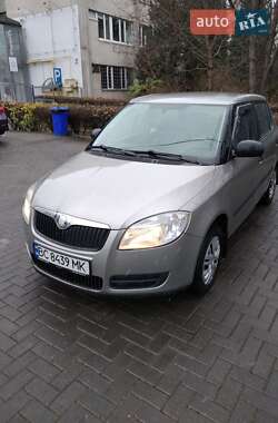 Хэтчбек Skoda Fabia 2008 в Львове