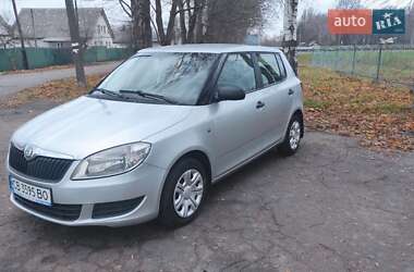 Хэтчбек Skoda Fabia 2011 в Мене