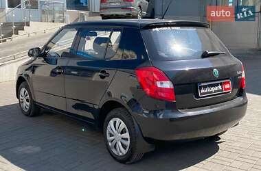 Хэтчбек Skoda Fabia 2011 в Одессе