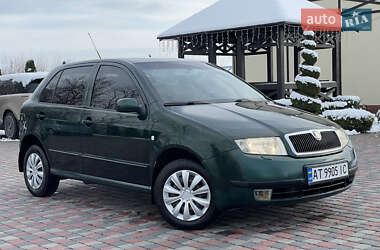 Хэтчбек Skoda Fabia 2003 в Черновцах