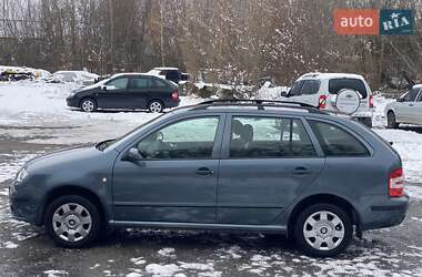 Универсал Skoda Fabia 2004 в Гнивани