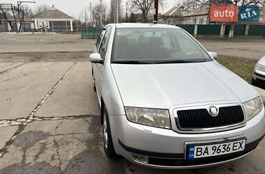 Седан Skoda Fabia 2003 в Кривом Озере