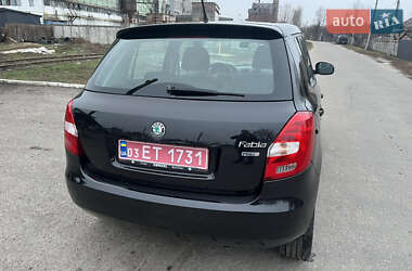 Хэтчбек Skoda Fabia 2011 в Ахтырке