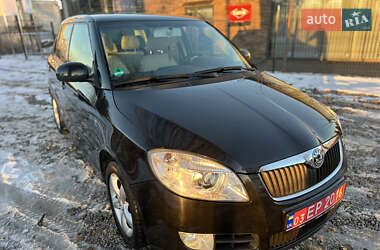 Хэтчбек Skoda Fabia 2007 в Виннице