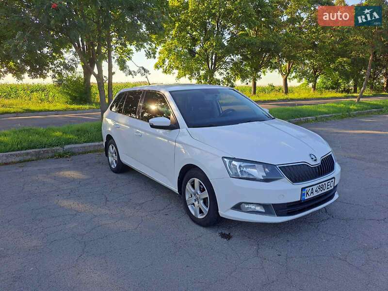 Универсал Skoda Fabia 2016 в Нововолынске фото 8 Универсал Skoda Fabia 2016 в Нововолынске