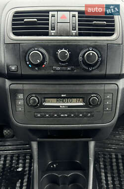 Хэтчбек Skoda Fabia 2009 в 