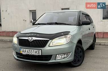 Універсал Skoda Fabia 2010 в Києві