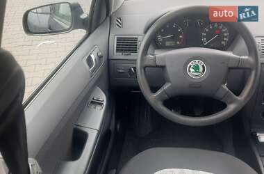 Хетчбек Skoda Fabia 2005 в Полтаві