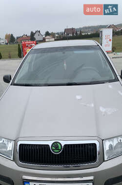 Седан Skoda Fabia 2007 в Коломые