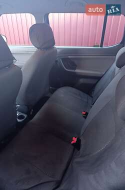 Хэтчбек Skoda Fabia 2012 в 