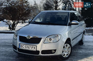 Універсал Skoda Fabia 2008 в Тернополі