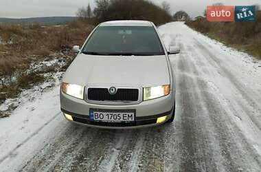 Седан Skoda Fabia 2002 в 