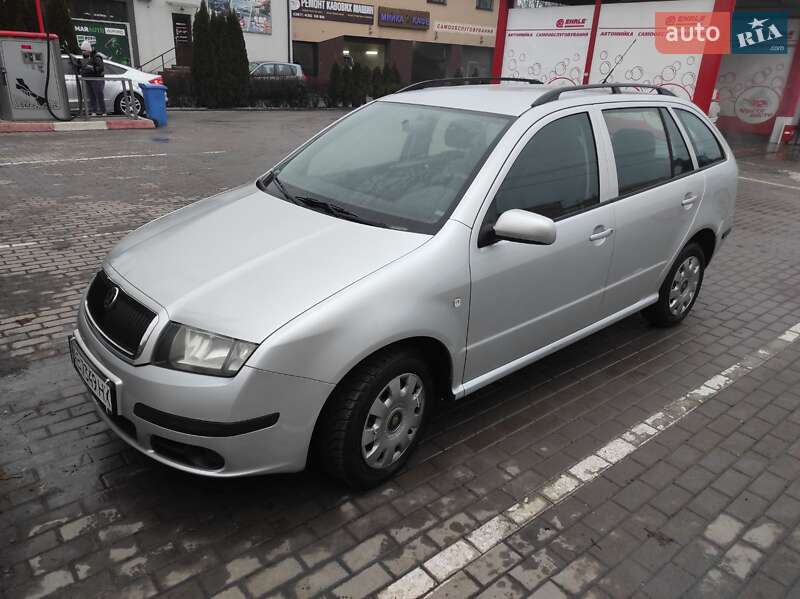 Универсал Skoda Fabia 2006 в Виннице