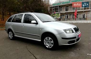 Універсал Skoda Fabia 2006 в Одесі