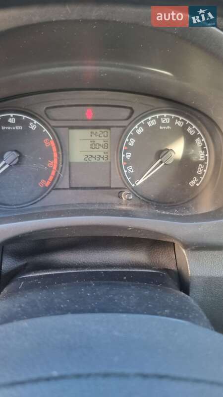 Универсал Skoda Fabia 2009 в Мигове