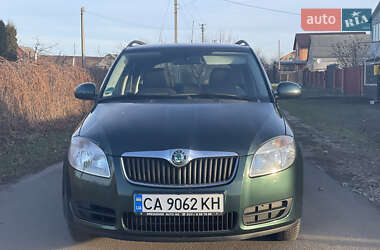 Універсал Skoda Fabia 2008 в Корсунь-Шевченківському