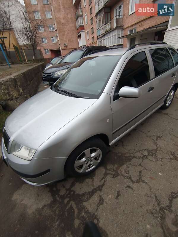 Универсал Skoda Fabia 2005 в Ровно фото 2 Универсал Skoda Fabia 2005 в Ровно