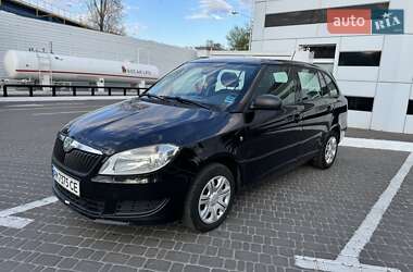 Универсал Skoda Fabia 2010 в 