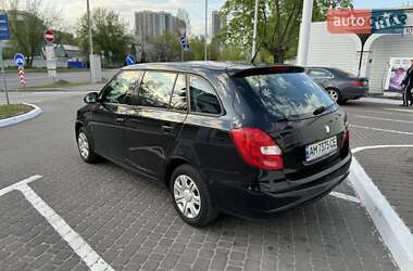 Универсал Skoda Fabia 2010 в 