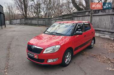 Хетчбек Skoda Fabia 2012 в Києві