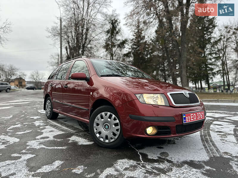 Універсал Skoda Fabia 2006 в Вінниці