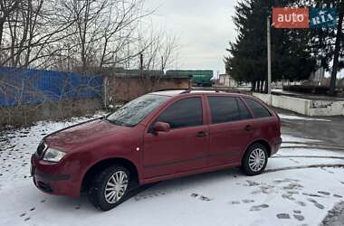 Универсал Skoda Fabia 2004 в Городке