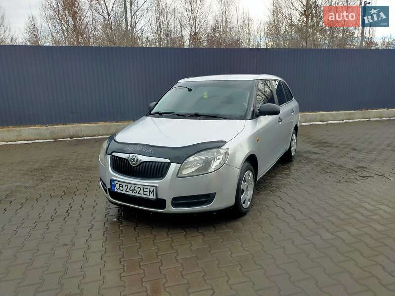 Универсал Skoda Fabia 2008 в Чернигове