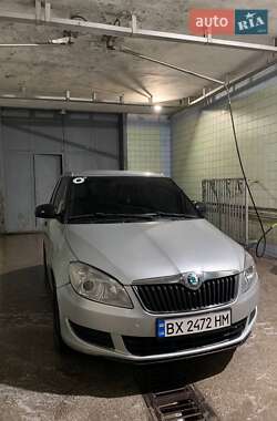 Хетчбек Skoda Fabia 2011 в Кам'янець-Подільському