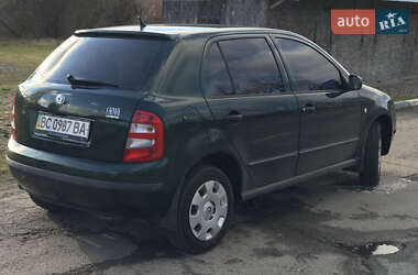 Хэтчбек Skoda Fabia 2002 в Стрые