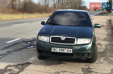 Хэтчбек Skoda Fabia 2002 в Стрые