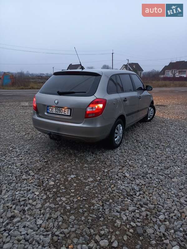 Универсал Skoda Fabia 2008 в Черновцах