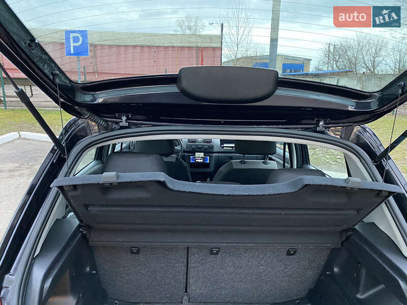 Хетчбек Skoda Fabia 2009 в Олександрії