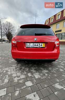 Универсал Skoda Fabia 2010 в Луцке