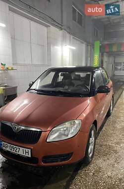 Хетчбек Skoda Fabia 2008 в Запоріжжі