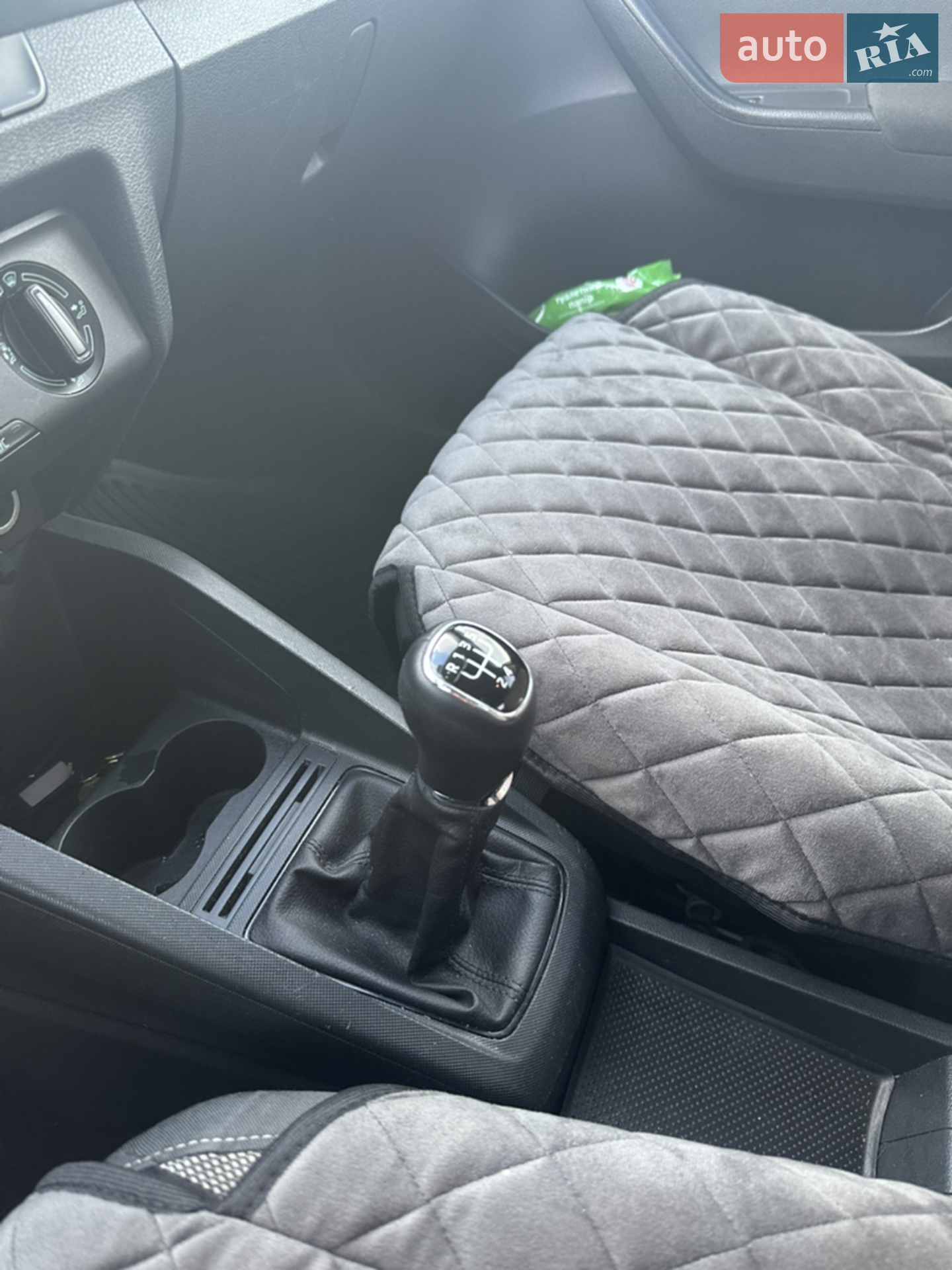 2014 Skoda Fabia - мініатюра 30