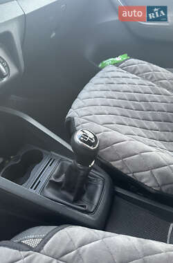 Хетчбек Skoda Fabia 2014 в 