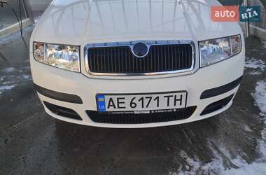 Хетчбек Skoda Fabia 2006 в Дніпрі