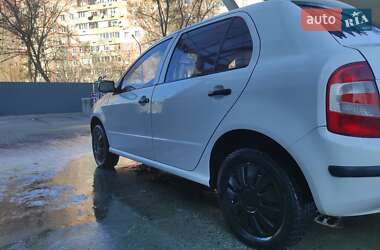 Хетчбек Skoda Fabia 2006 в Дніпрі