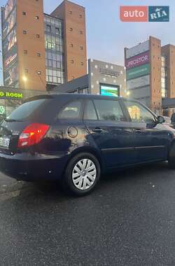 Универсал Skoda Fabia 2010 в 