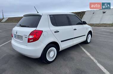 Хетчбек Skoda Fabia 2011 в Києві