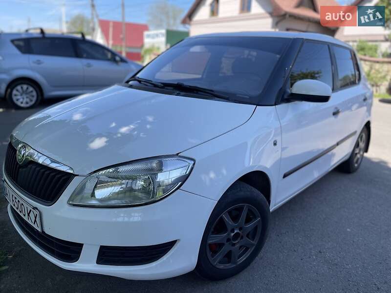 Хетчбек Skoda Fabia 2011 в Києві фото 9 Хетчбек Skoda Fabia 2011 в Києві