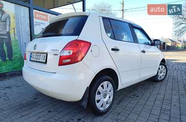 Хетчбек Skoda Fabia 2011 в Первомайську