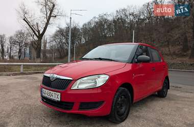 Хетчбек Skoda Fabia 2011 в Києві