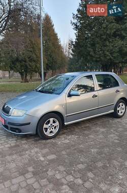 Хетчбек Skoda Fabia 2006 в Рівному