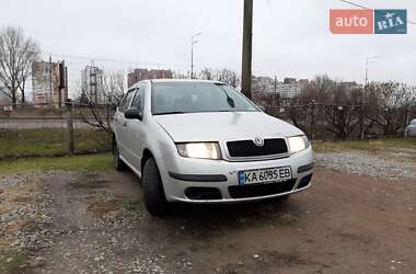 Хетчбек Skoda Fabia 2006 в Києві