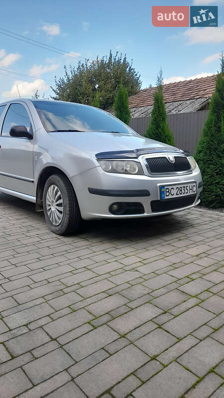 Хетчбек Skoda Fabia 2006 в Мостиській