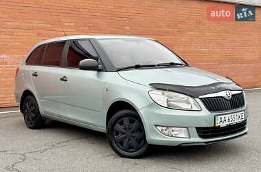 Универсал Skoda Fabia 2010 в Киеве